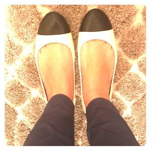 Karl Lagerfeld Paris Ballet Flats